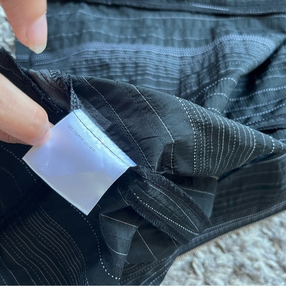 BASLER Zip-up Top - Picture 12 of 12